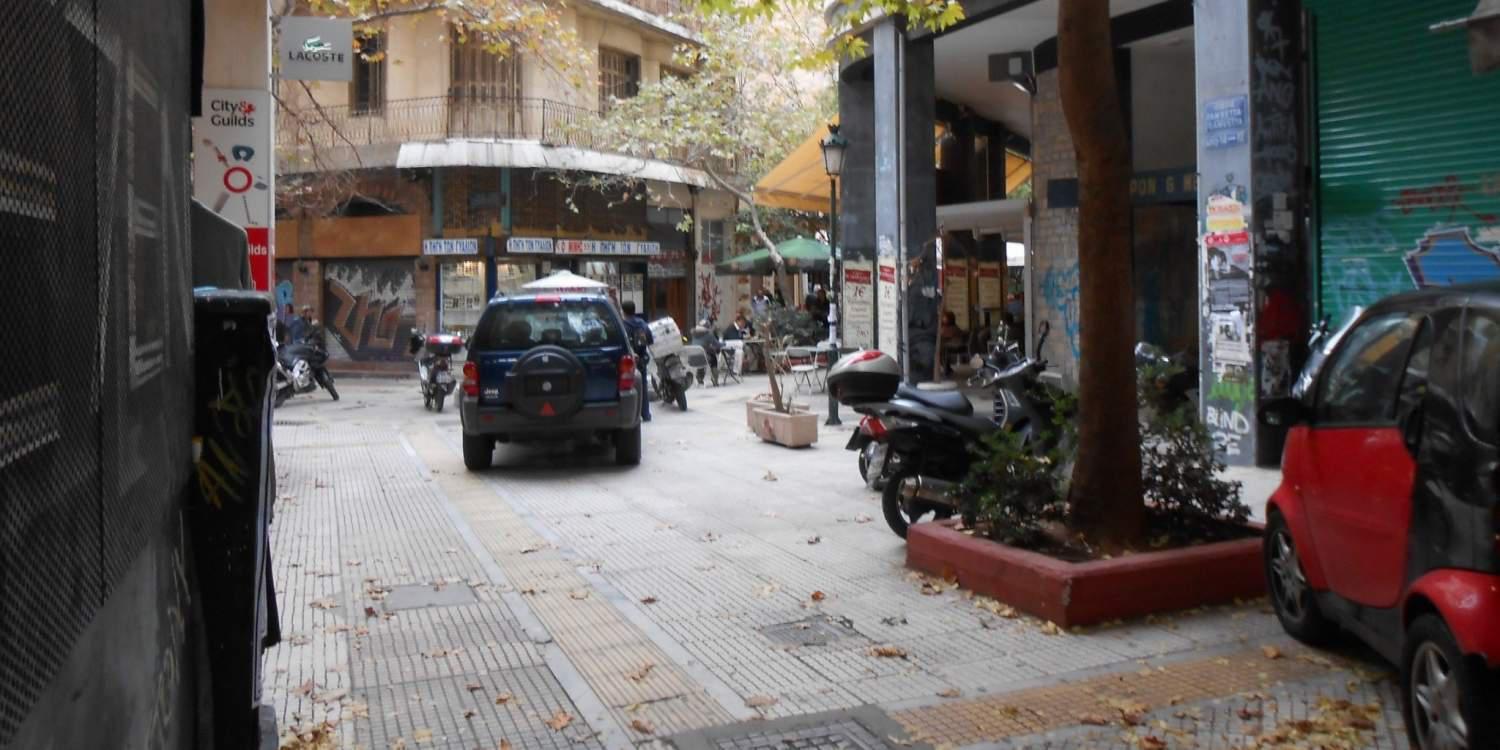 Τέσσερις νέοι πεζόδρομοι στο εμπορικό τρίγωνο της Αθήνας