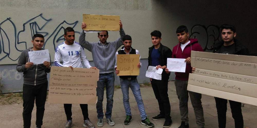 Μήνυμα προσφύγων προς Βερολίνο: Δεν είμαστε όλοι δολοφόνοι