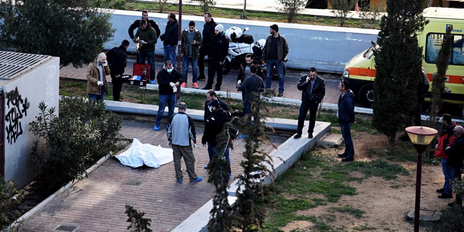 Πανικός στο κέντρο της Αθήνας – Συμπλοκή και πυροβολισμοί με έναν νεκρό