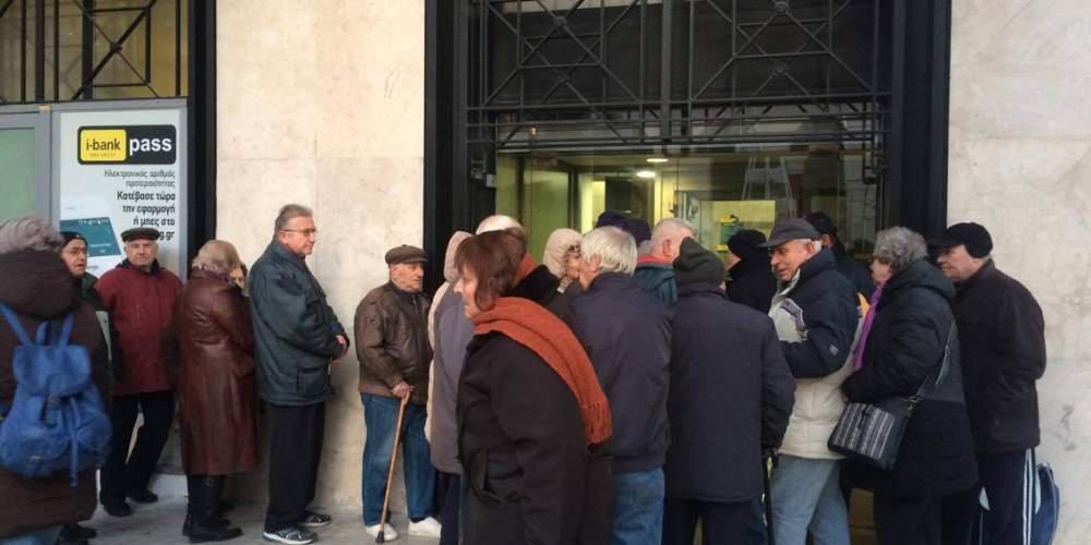 Οι 10 αλλάγες-«φωτιά» για συντάξεις και εισφορές το 2017 στο ασφαλιστικό