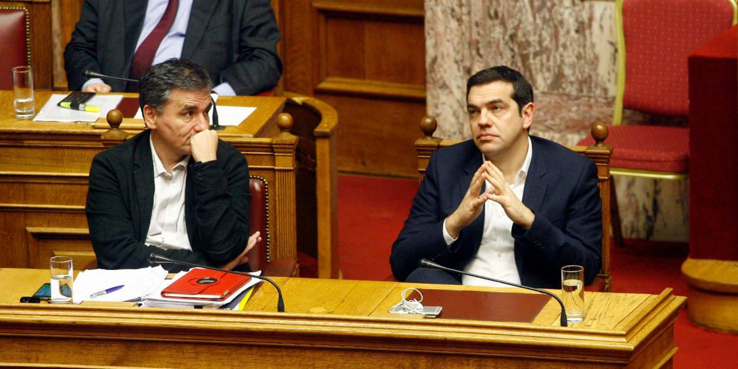 Θέλουν να κλείσουν την αξιολόγηση τον Ιανουάριο βάζοντας πρόσθετα μέτρα ακόμη και μείωση του αφορολόγητου