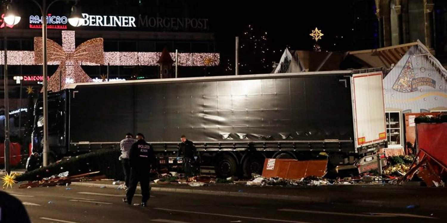 Τρομοκρατική επίθεση στο Βερολίνο – 12 νεκροί και 50 τραυματίες [εικόνες & βίντεο]