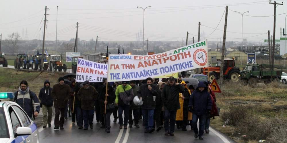 Εντείνονται οι κινητοποιήσεις των αγροτών – Νέα μπλόκα και συλλαλητήρια σε όλη την Ελλάδα