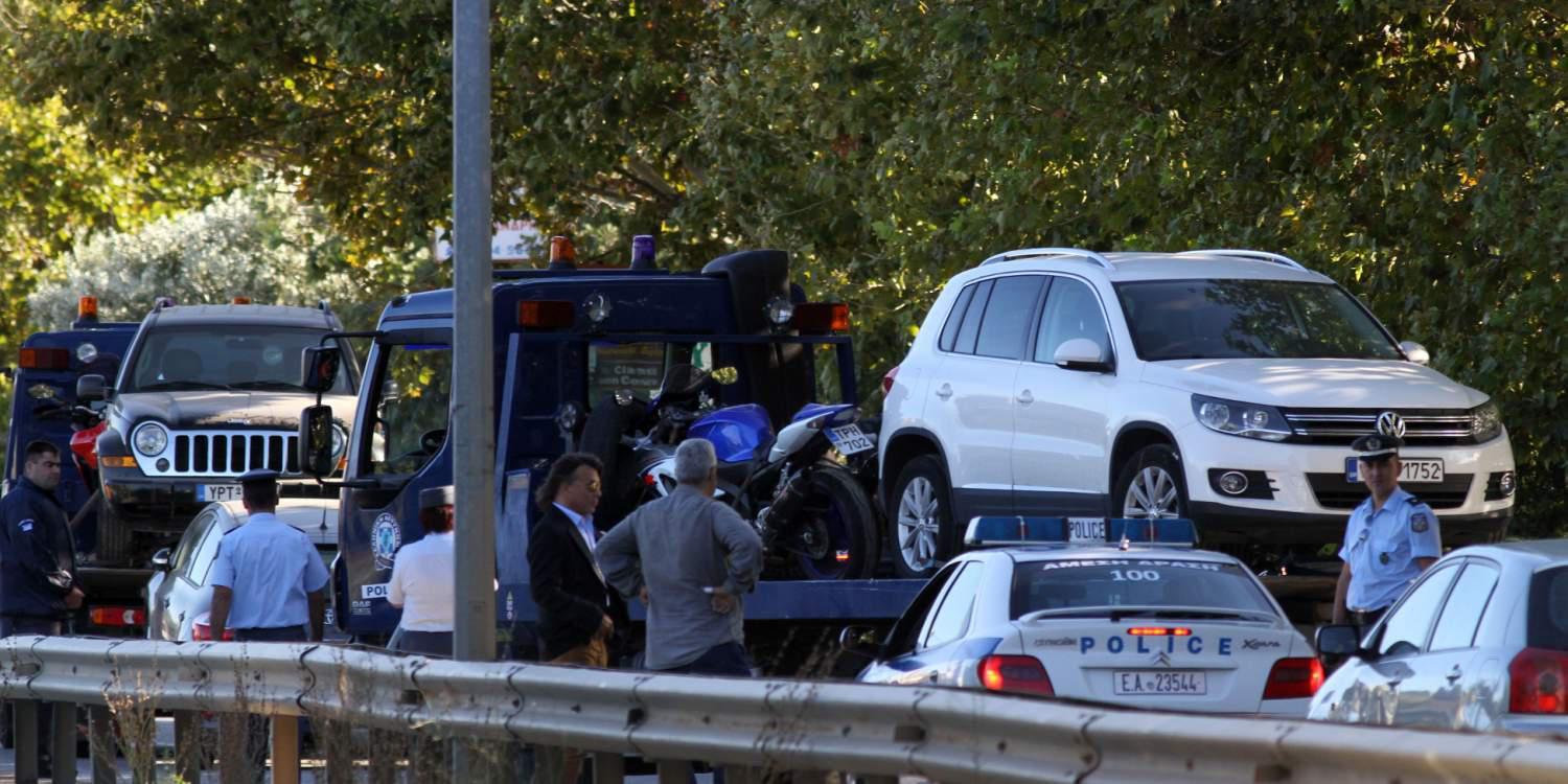 Βρέθηκε γιάφκα με όπλα στον Άλιμο – Ερευνά η Αντιτρομοκρατική το σημείο