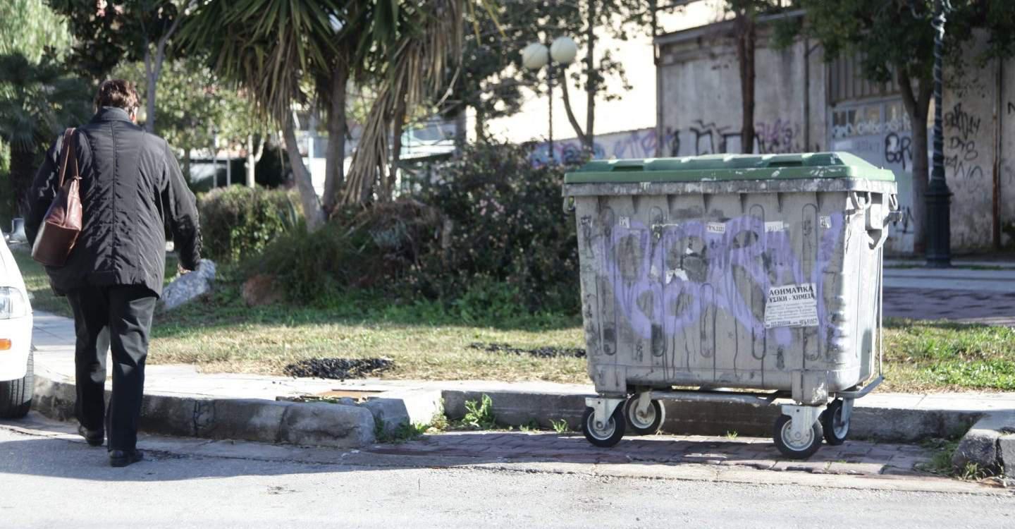 Βρέθηκε πτώμα σε κάδο απορριμμάτων στη Δάφνη [εικόνες]