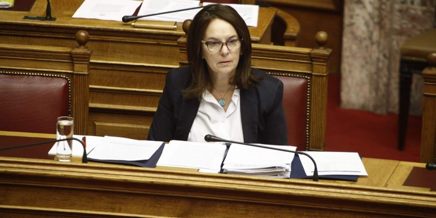 Ετοιμάζει νέα ρύθμιση για τους μικροοφειλέτες το υπουργείο Οικονομικών