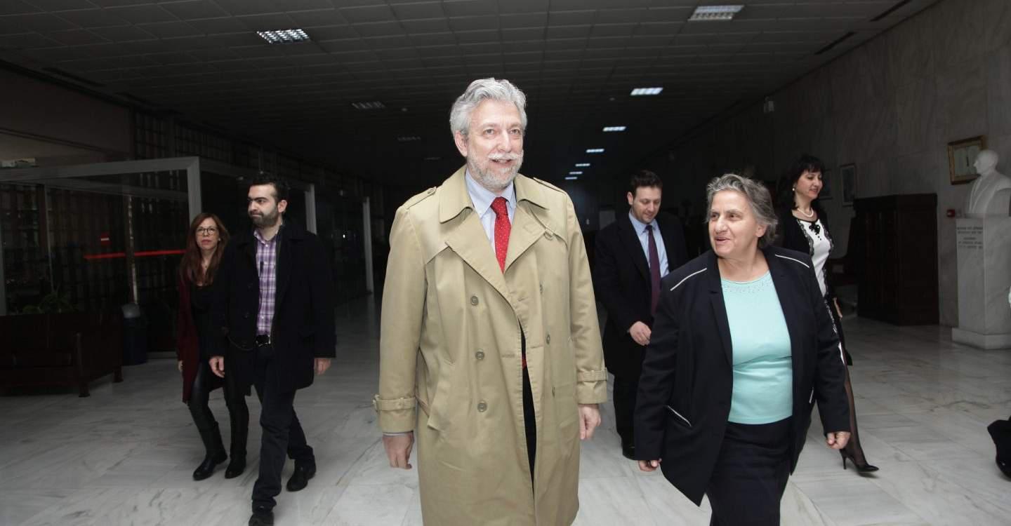 Κοντονής: Μόνο με συνταγματική αναθεώρηση αλλάζουν τα όρια ηλικίας των δικαστών