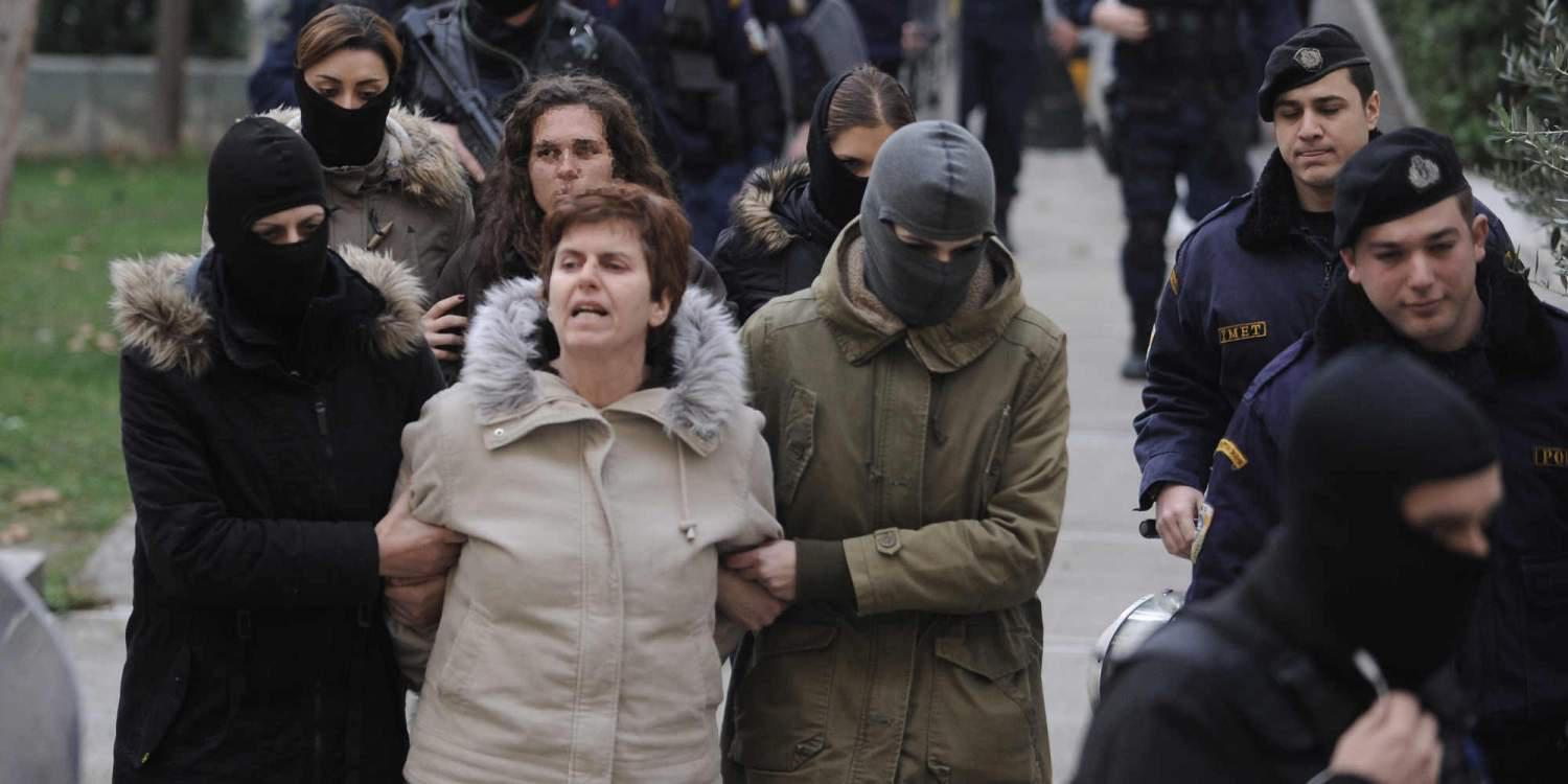 Μητσοτάκης, Σαμαράς και 5 ακόμα πολιτικοί στο στόχαστρο της Πόλας Ρούπα