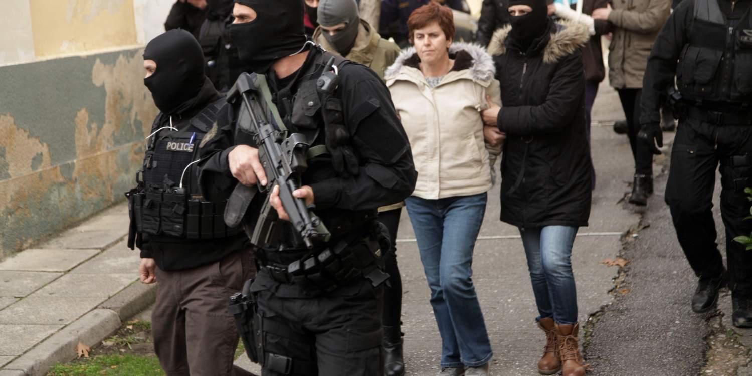 «Ξεσκονίζουν» το σημειωματάριο της Πόλας Ρούπα – Προσημειωμένοι υπουργοί και επιχειρηματίες