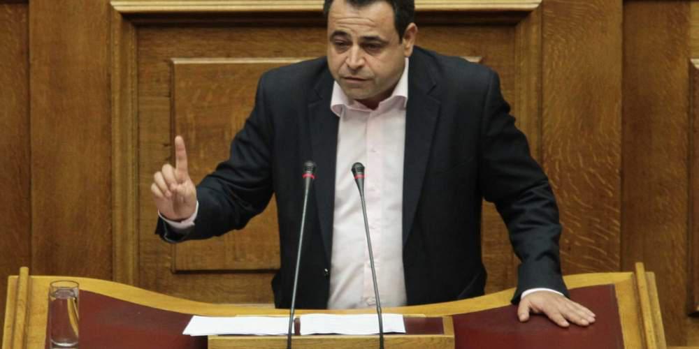 Ο Σαντορινιός για τον Κουρουμπλή: Αν υπάρχουν λάθη, τα έχουμε κάνει μαζί [βίντεο]