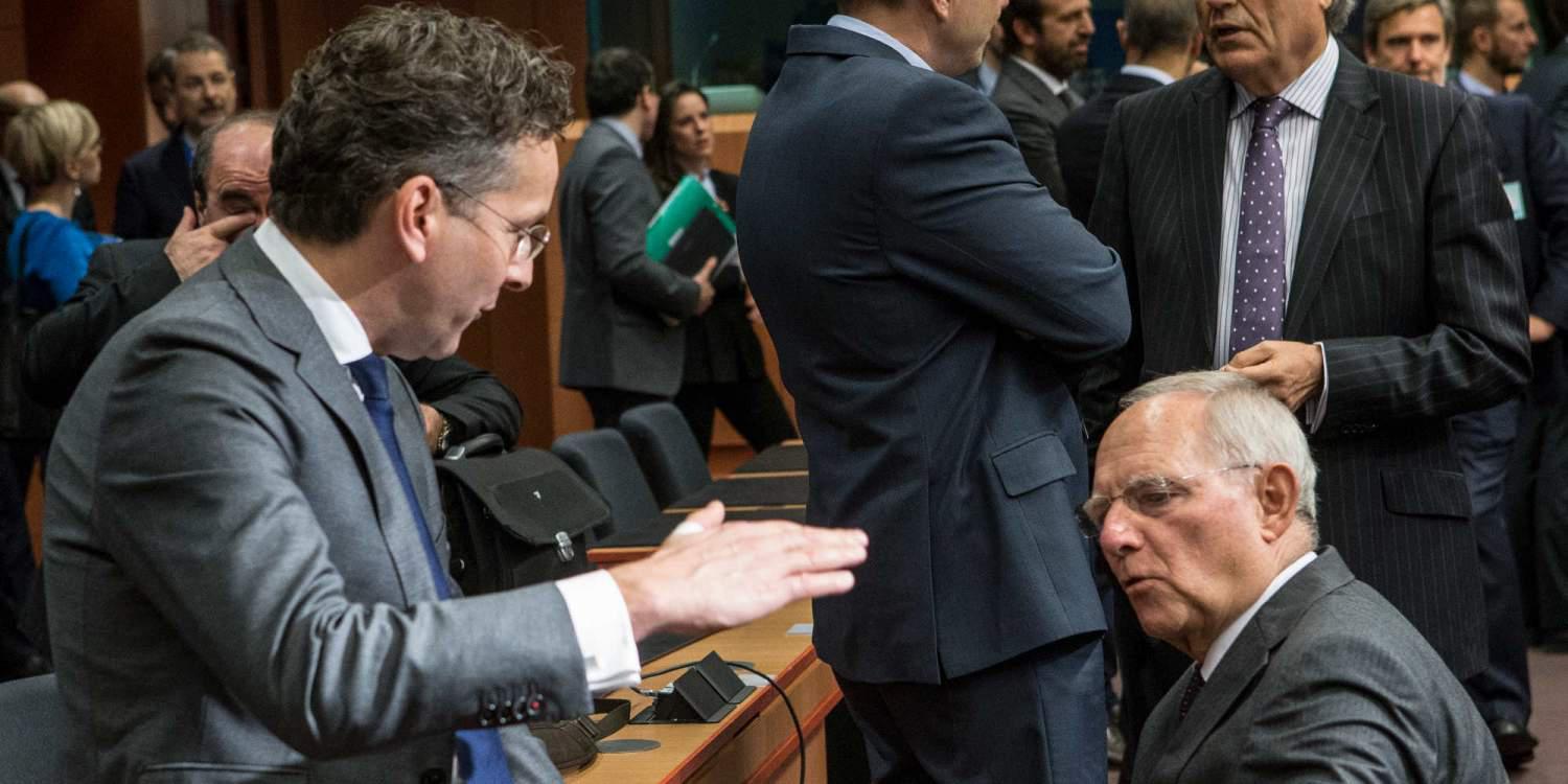 «Βόμβες» των δανειστών για Grexit ενώ η κυβέρνηση… πέρα βρέχει