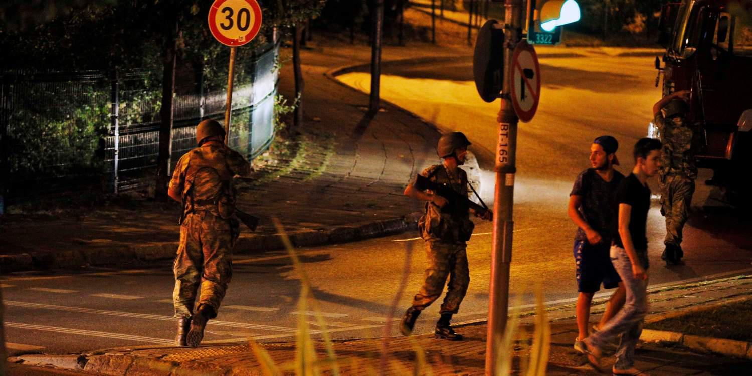 Σοκαριστικό βίντεο με τη δολοφονία Τούρκου πραξικοπηματία της 15ης Ιουλίου