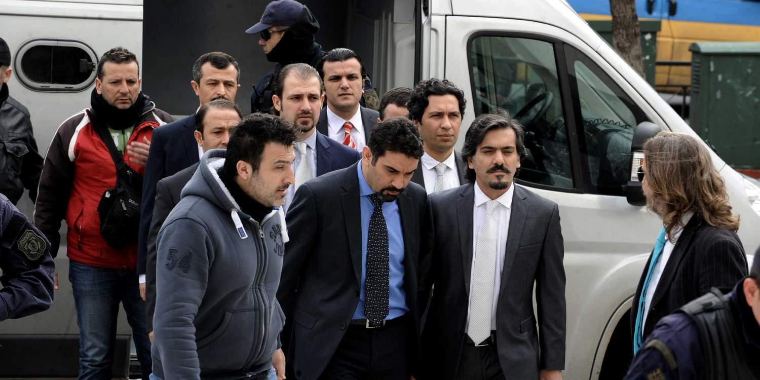 Για λόγους εθνικής ασφαλείας οι 8 Τούρκοι θα παραμείνουν κρατούμενοι για 3 μήνες – Δείτε το έγ