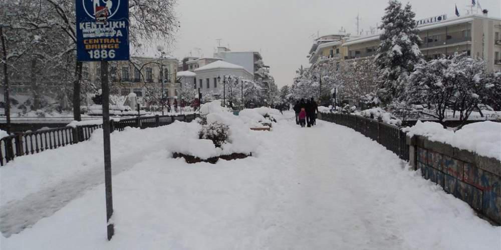 Στις 10:00 π.μ. θα ανοίξουν τη Δευτέρα τα σχολεία στα Τρίκαλα