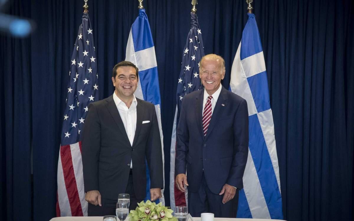 Τσίπρας προς Μπάιντεν για Κυπριακό: Λύση χωρίς εγγυήσεις και στρατεύματα