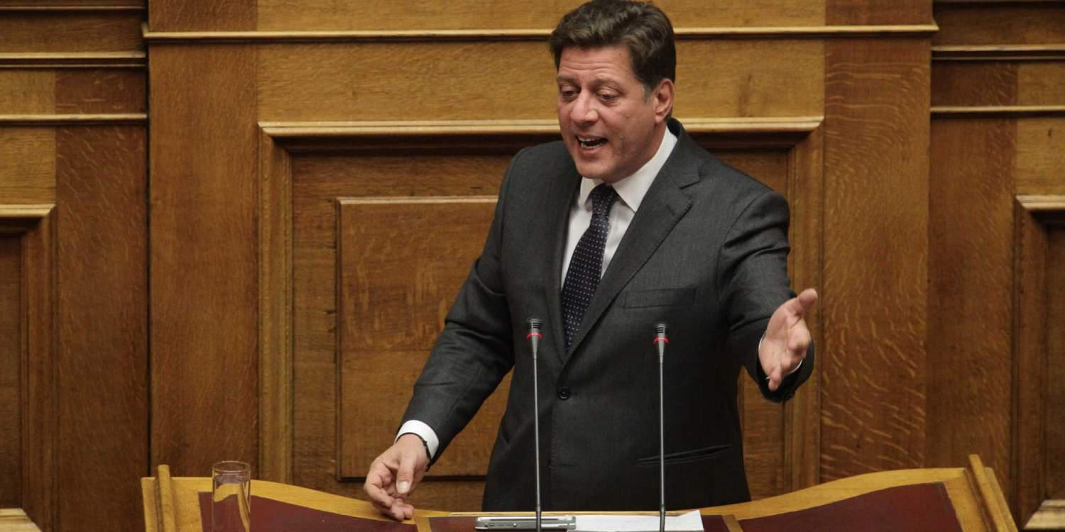 Βαρβιτσιώτης: Να αφήσει τα μαθήματα πατριωτισμού ο λαϊκιστής πρωθυπουργός