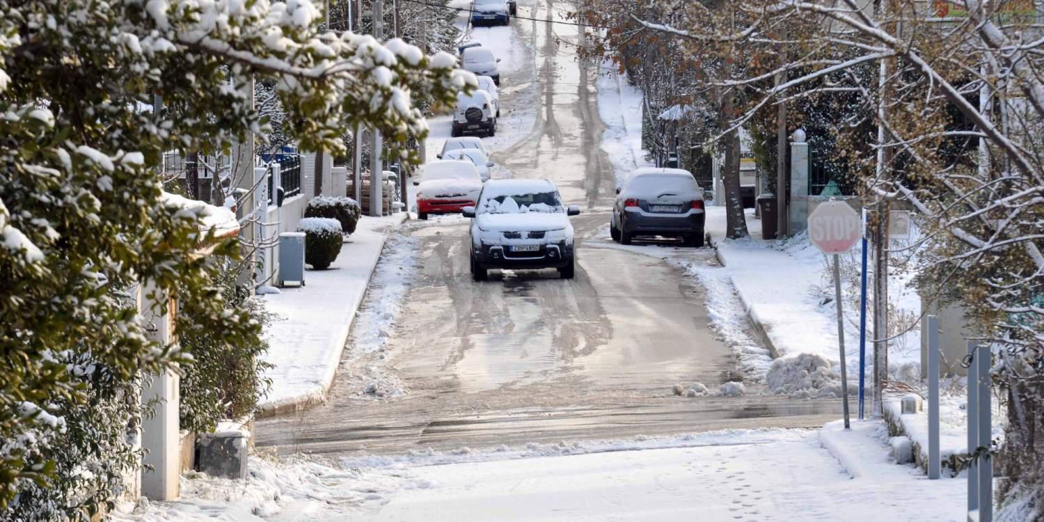 Δυο νεκροί από την κακοκαιρία – Έκλεισε για δέκα ώρες η εθνική Πατρών–Κορίνθου