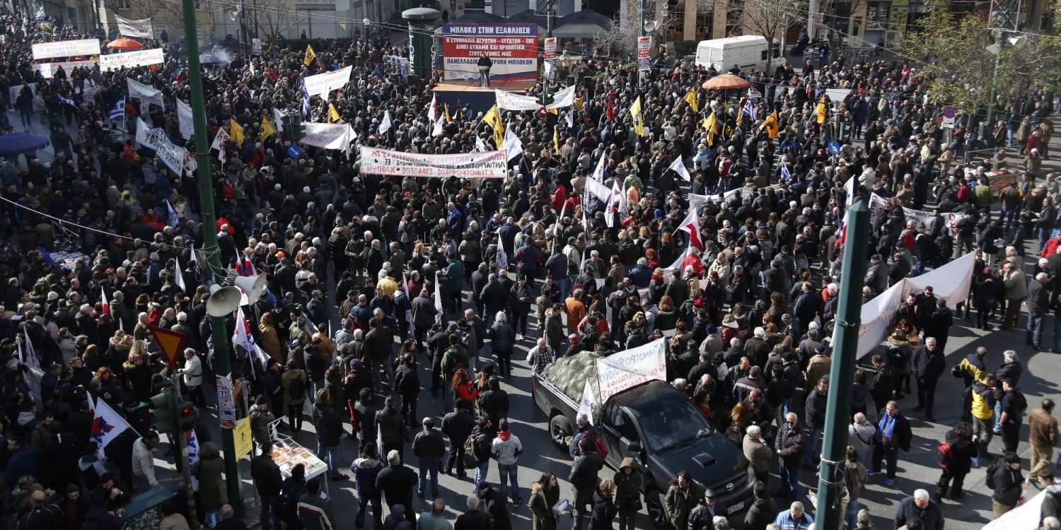 Στην Βουλή οι αγρότες – Σε εξέλιξη το μεγάλο συλλαλητήριο