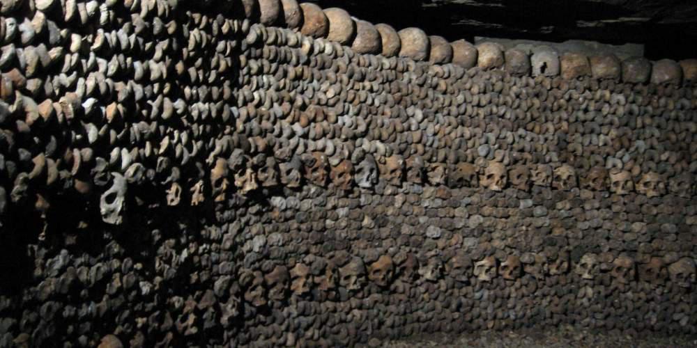 Κατακόμβες και στοές από τον 12ο αιώνα στο Παρίσι του σήμερα