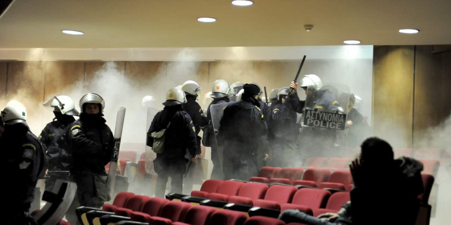 Εικόνες ντροπής στο Εφετείο