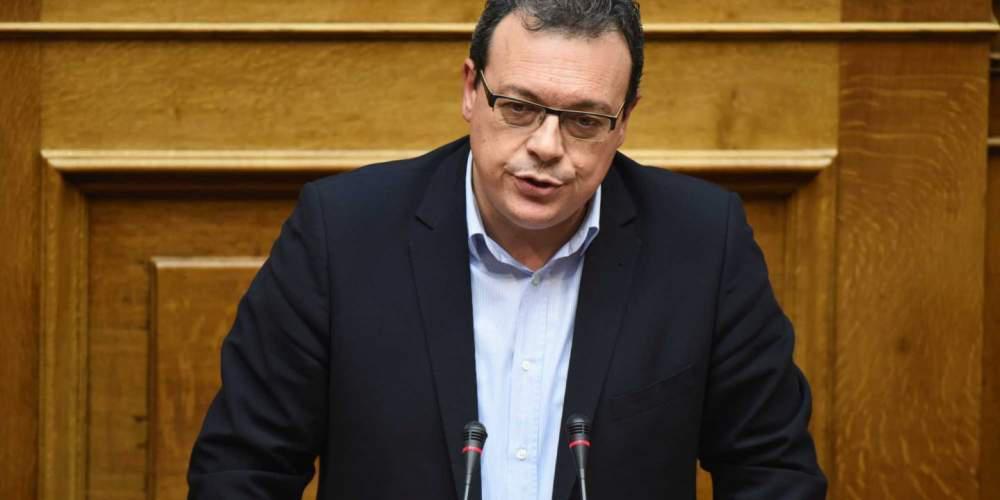 Επίθεση της ΝΔ σε Φάμελλο: Ας ασχοληθεί λίγο πιο σοβαρά, αν μπορεί, με το αντικείμενό του