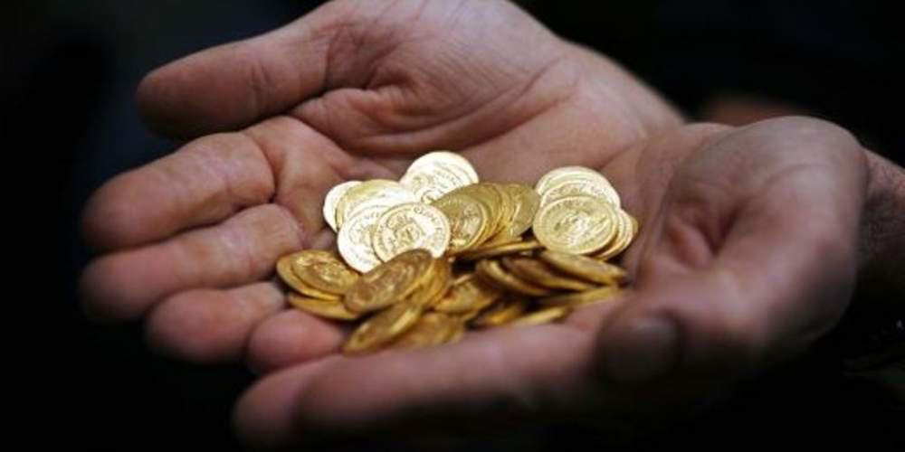 Αγγλία: Το βασιλικό Νομισματοκοπείο έκοψε επετειακό χρυσό νόμισμα βάρους 10 κιλών και αξίας 10.000 λιρών