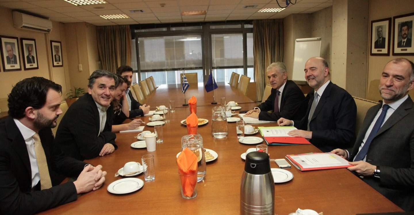 Ο Τσακαλώτος χρυσώνει το χάπι με μείωση ΦΠΑ, ΕΝΦΙΑ, φόρου εισοδήματος