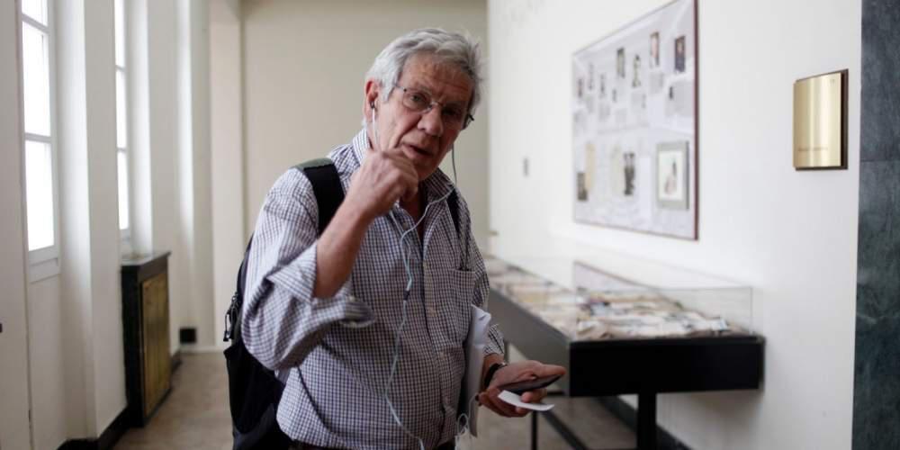 Μπαλαούρας: Όποιος βουλευτής της συγκυβέρνησης δεν ψηφίσει τα νέα μέτρα να παραιτηθεί