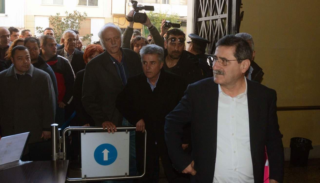 Την απαλλαγή του Δημάρχου Πατρέων προτείνει ο εισαγγελέας
