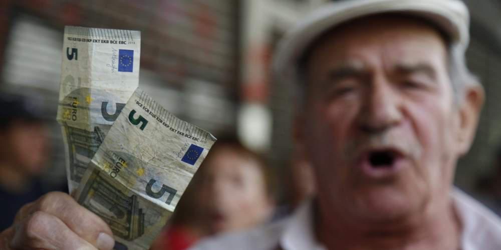 «Λειψές» συντάξεις με τις εισφορές… Πετρόπουλου