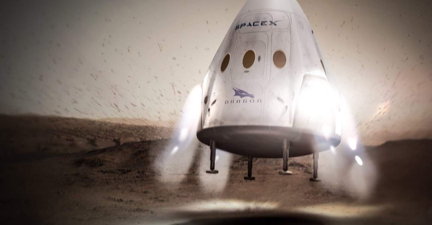 Η SpaceX στέλνει… «αστροτουρίστες» στην Σελήνη