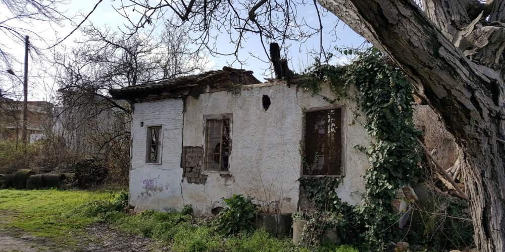 Γκρεμίστηκε το σπίτι του Άγιου Εφραίμ! [Εικόνες]