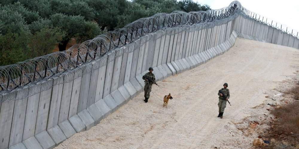 Τουρκία: Είναι πολύ νωρίς για να μιλάμε για αμυντικό σύμφωνο με τη Συρία 