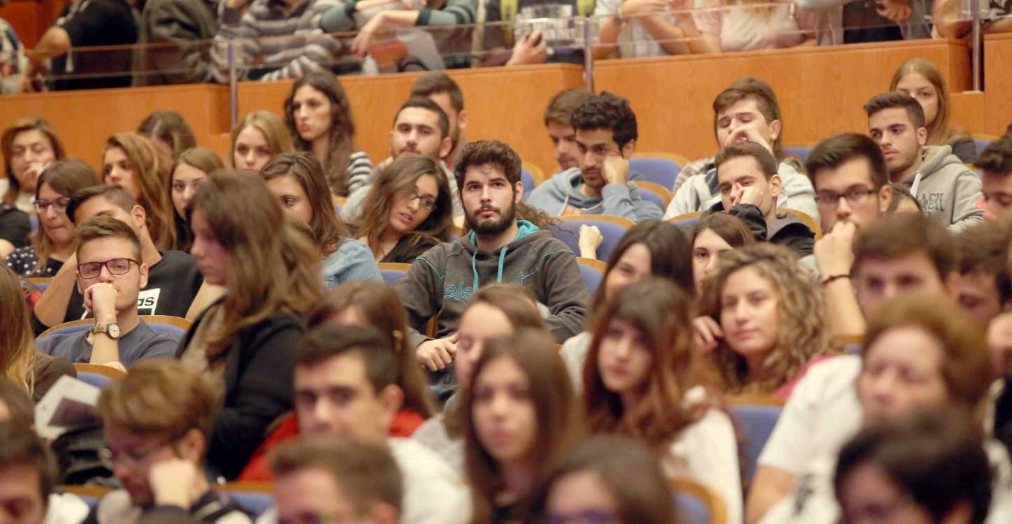 Στα 3.770 αυξάνονται τα επιδόματα για φοιτητές – Δικαιούχοι και προθεσμίες