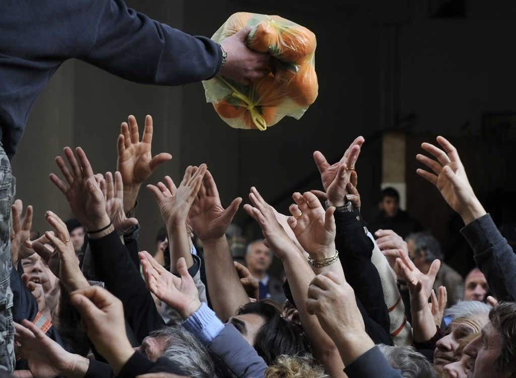 Συνήγορος του Πολίτη: Σε βαθιά ανθρωπιστική κρίση οδηγεί η ύφεση