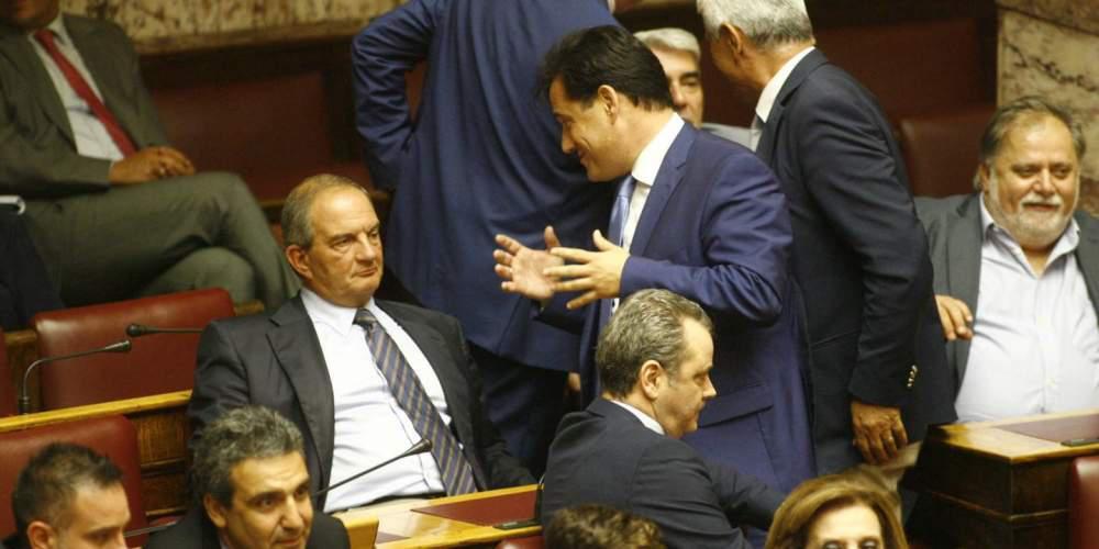 Καλό κλίμα και ταύτιση απόψεων στην συνάντηση Καραμανλή-Γεωργιάδη