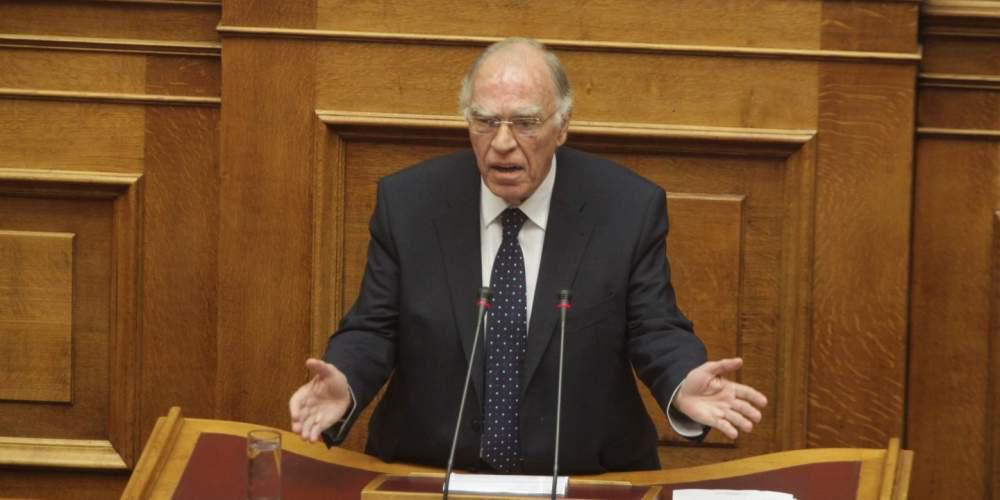 Βασίλης Λεβέντης: Θρίλερ με την υγεία του Προέδρου της Ένωσης Κεντρώων – Τι ανησυχεί τους γιατρούς [βίντεο]
