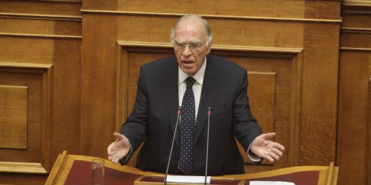 Βασίλης Λεβέντης: Θρίλερ με την υγεία του Προέδρου της Ένωσης Κεντρώων – Τι ανησυχεί τους γιατρούς [βίντεο]