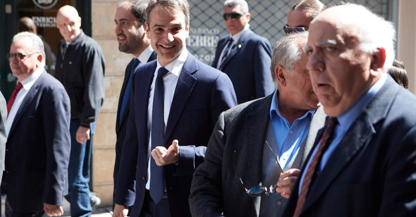 Η μαντινάδα που αφιέρωσαν στον Κυριάκο Μητσοτάκη στο Ρέθυμνο