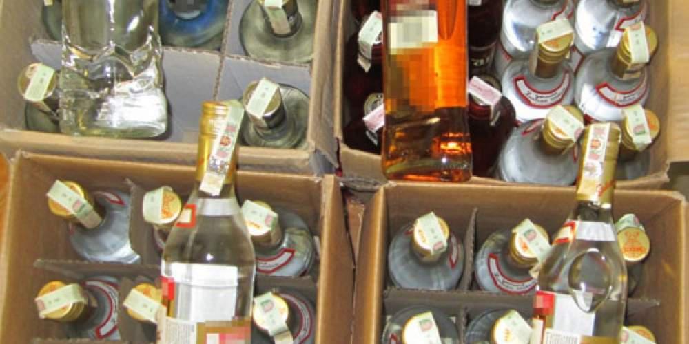 Το ΣΔΟΕ εντόπισε 1.424 φιάλες ποτών «μπόμπες» στο Περιστέρι