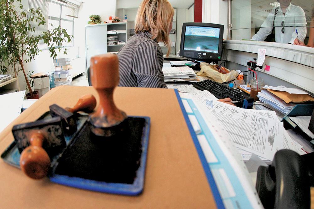 Διάτρητο το σύστημα προαγωγών που θέσπισε ο ΣΥΡΙΖΑ στο δημόσιο