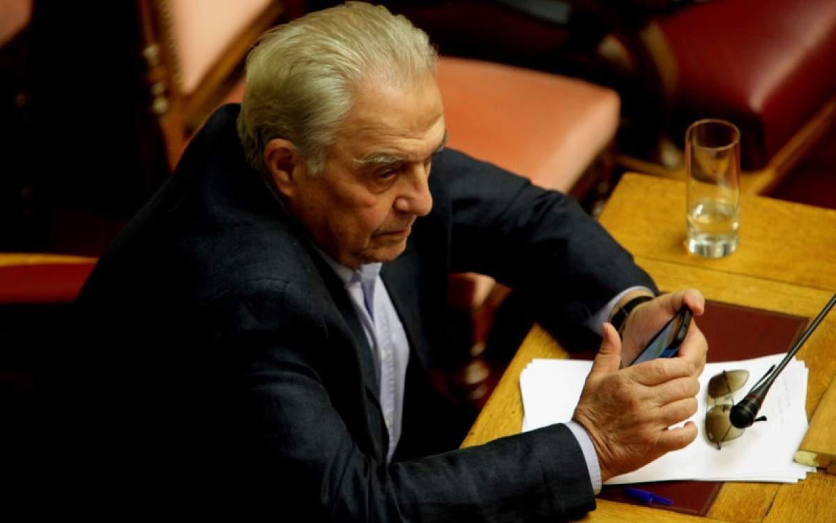 Φλαμπουράρης: Δεν πρέπει να συνεχιστεί η ταύτιση Στουρνάρα-ΝΔ