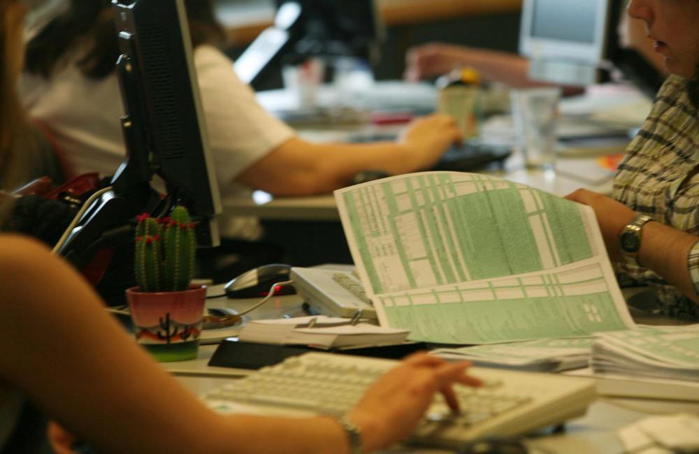 Παράταση για την υποβολή πόθεν έσχες μέχρι τις 30 Απριλίου