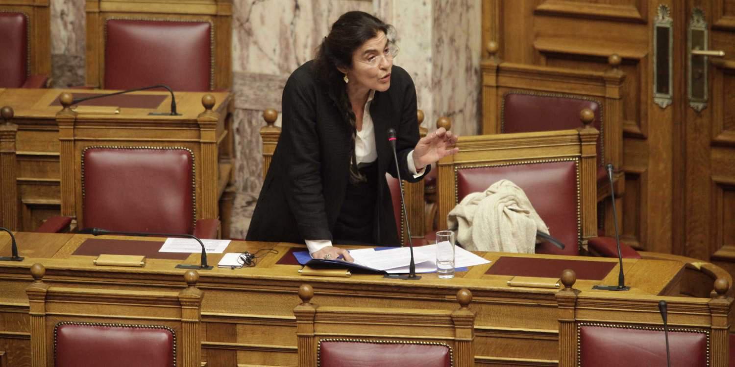 Η Κονιόρδου κάνει χιλιαδες προσλήψεις και στέλνει τον λογαριασμό στη ΔΕΗ