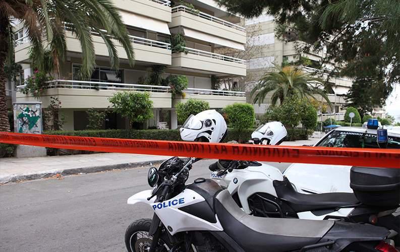 Θρίλερ με ληστεία στο Παλαιό Φάληρο – Νεκρός ο ένας δράστης [εικόνες & βίντεο]