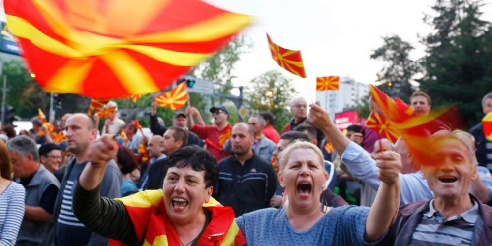 «Βόμβα» από πρώην επικεφαλής της CIA: Έρχονται αλλαγές συνόρων στα Βαλκάνια