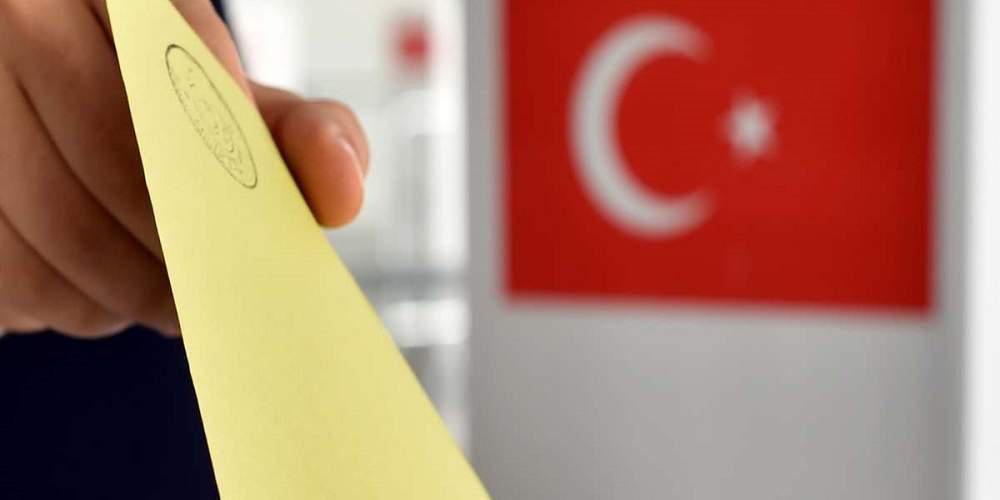 Η απάντηση της Άγκυρας για τις επικρίσεις των διεθνών παρατηρητών για το δημοψήφισμα