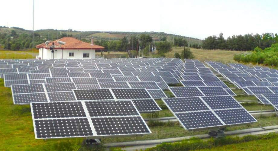 Ηλεκτρισμός: Παραγωγή-ρεκόρ από τα φωτοβολταϊκά στην ΕΕ