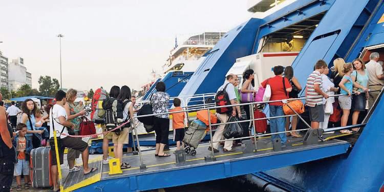Προσοχή: Αλλάζει το πρωτόκολλο για την μετακίνηση με τα πλοία - Πόσοι επιβάτες θα επιτρέπονται πλέον