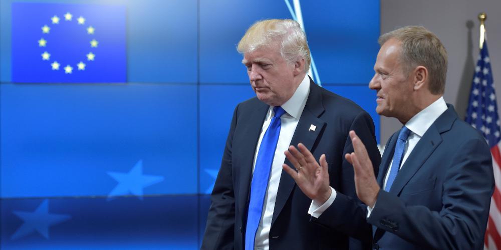 Σύνοδος NATO: Αμηχανία για τον Τραμπ